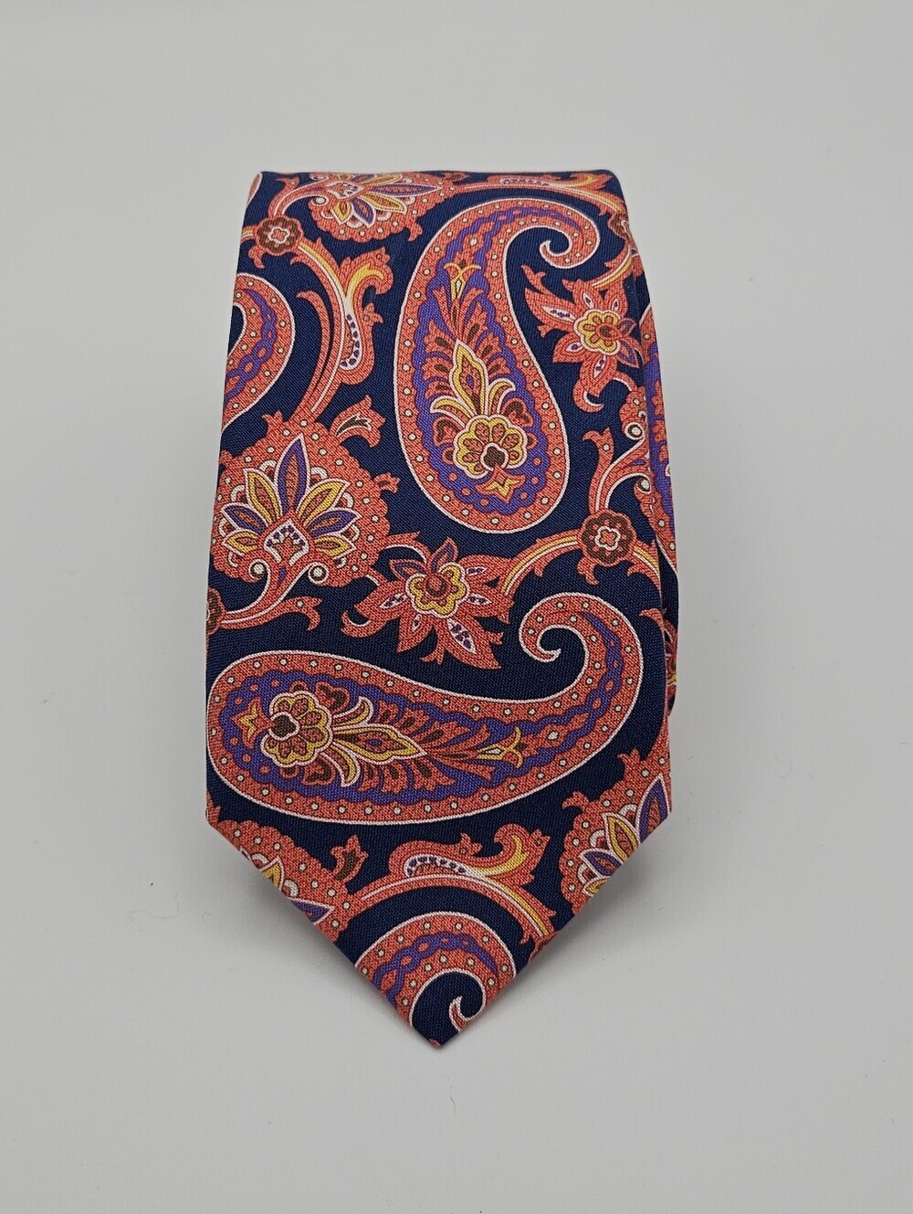 Ted Baker bright paisley silk tie 61 inches